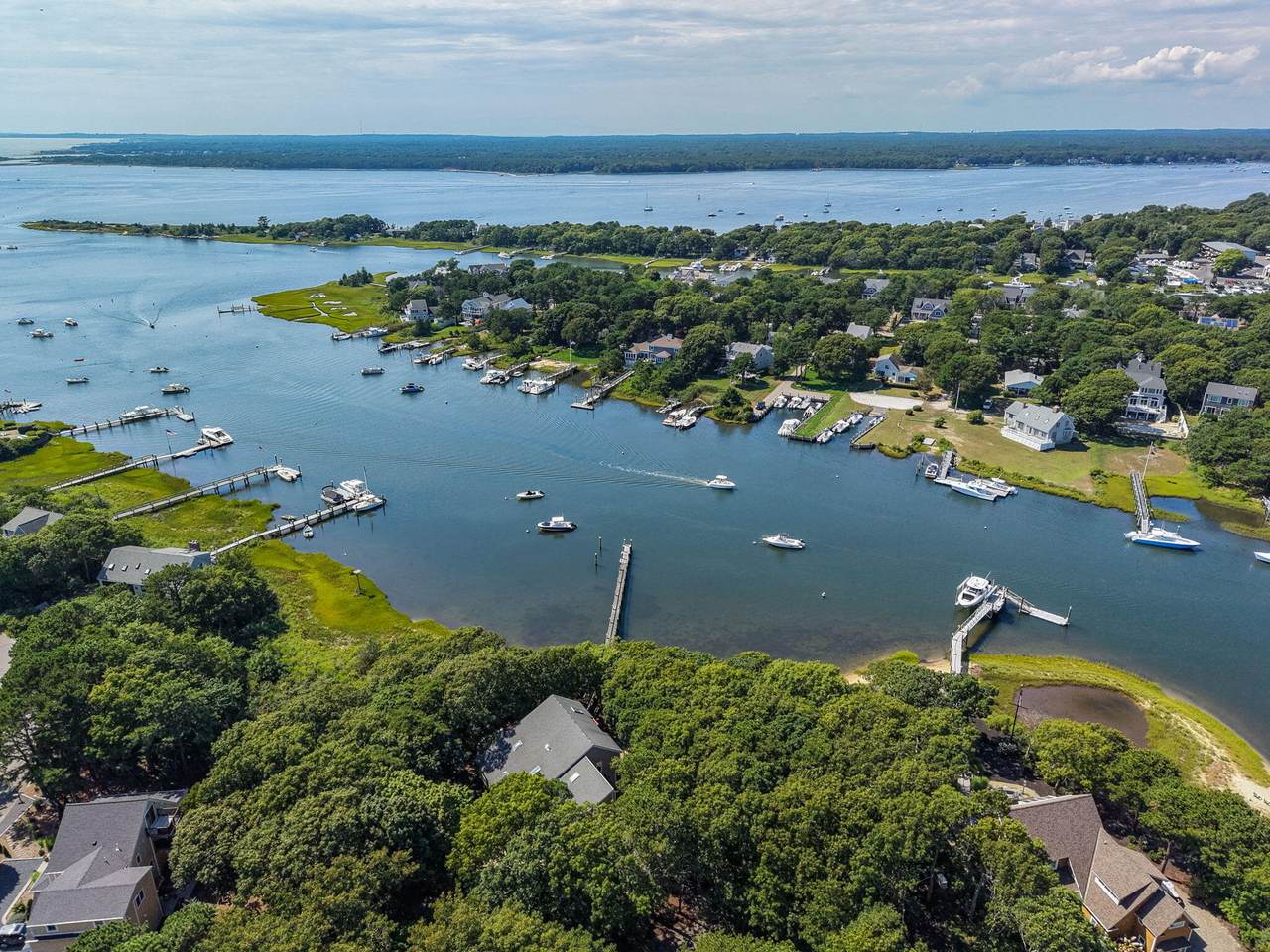 https://bt-photos.global.ssl.fastly.net/capecod/1280_boomver_1_22604422-2.jpg