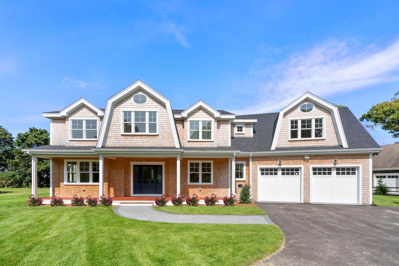 106 Barcliff Avenue - Photo 1