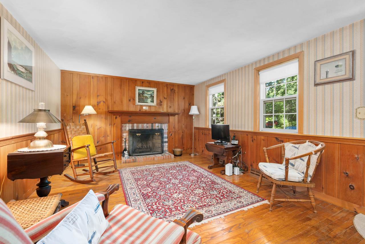 https://bt-photos.global.ssl.fastly.net/capecod/1280_boomver_1_22604451-2.jpg