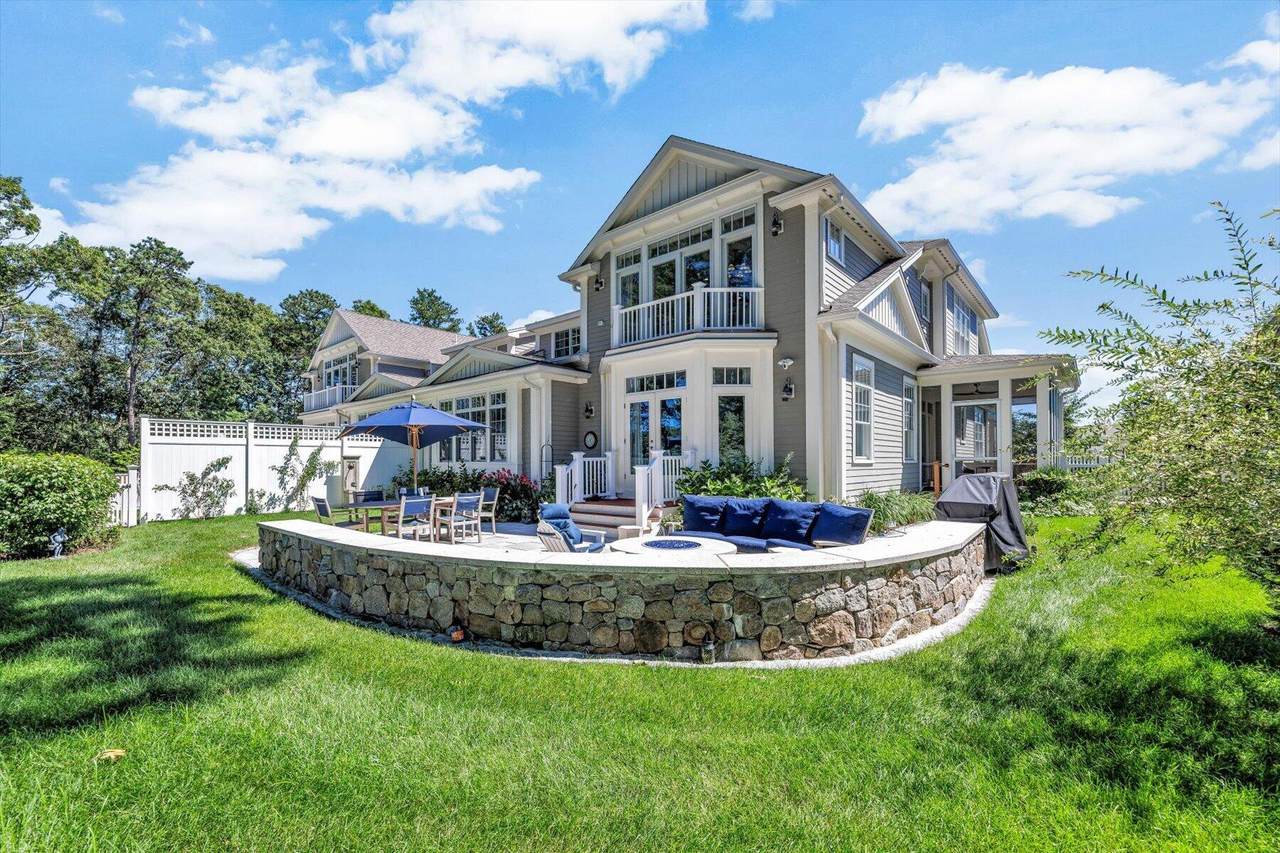 https://bt-photos.global.ssl.fastly.net/capecod/1280_boomver_1_22604487-2.jpg