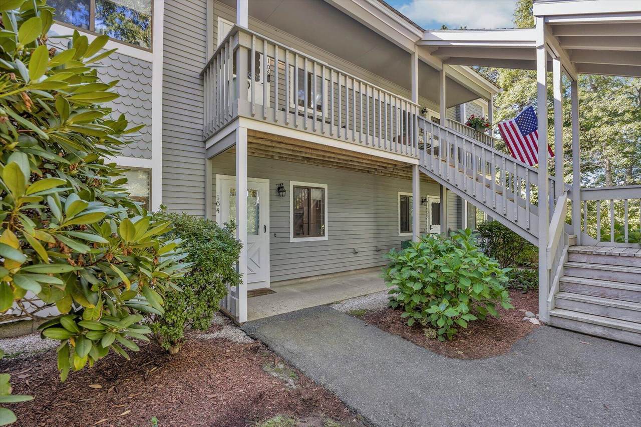 104 Eaton Lane - Photo 1