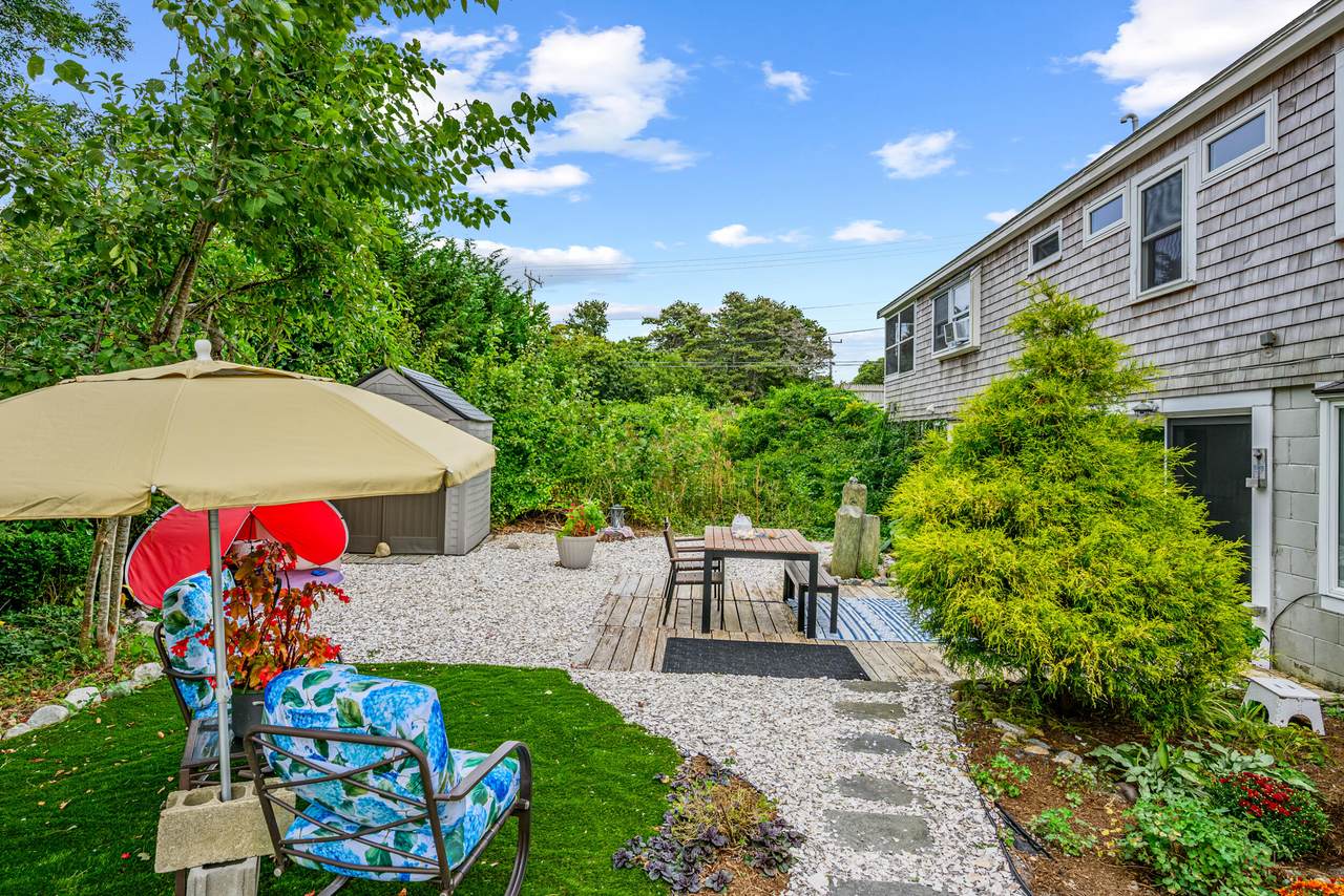 https://bt-photos.global.ssl.fastly.net/capecod/1280_boomver_1_22604561-2.jpg
