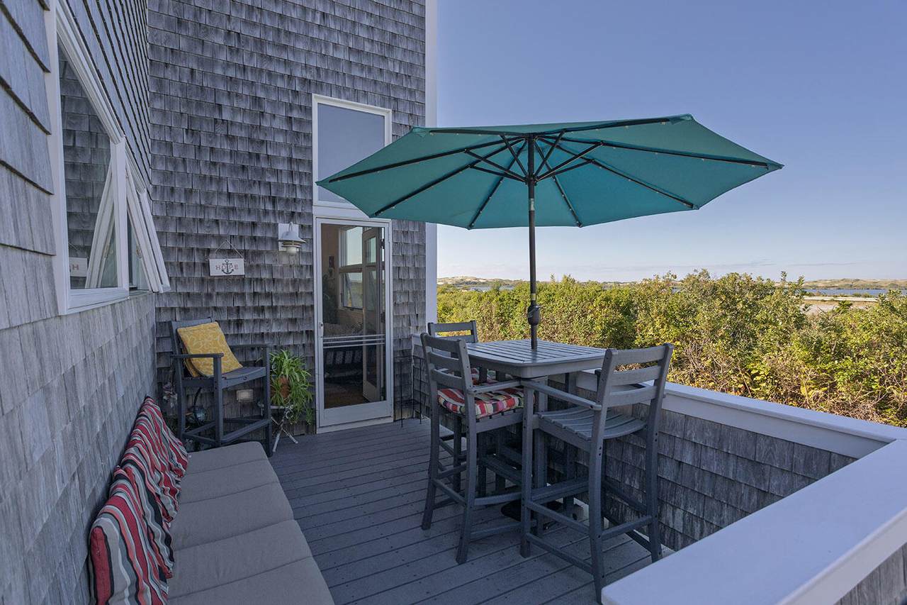https://bt-photos.global.ssl.fastly.net/capecod/1280_boomver_1_22604567-2.jpg