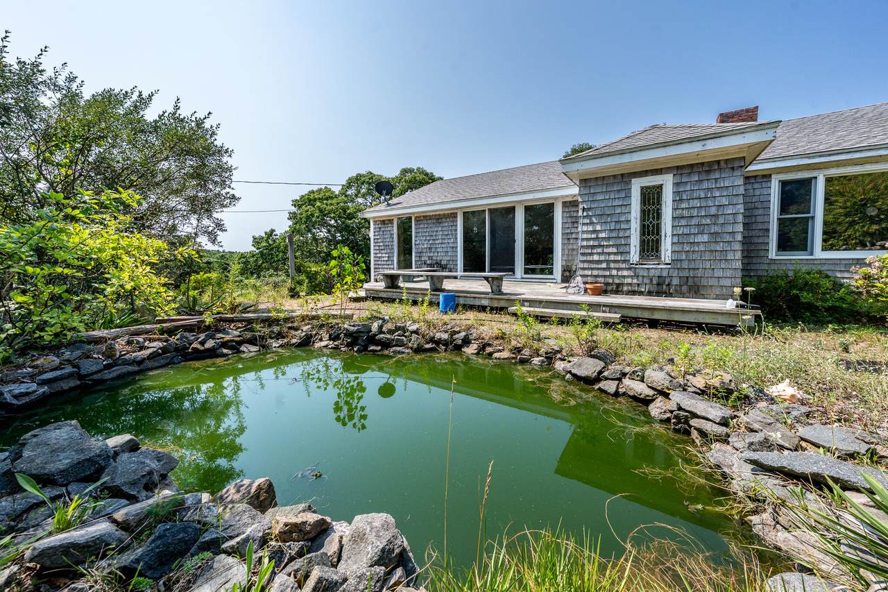 https://bt-photos.global.ssl.fastly.net/capecod/1280_boomver_1_22604594-2.jpg