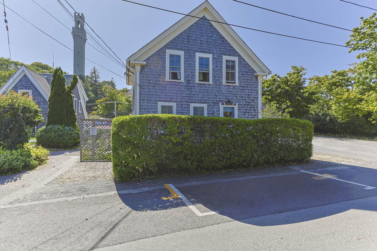 https://bt-photos.global.ssl.fastly.net/capecod/1280_boomver_1_22604701-2.jpg