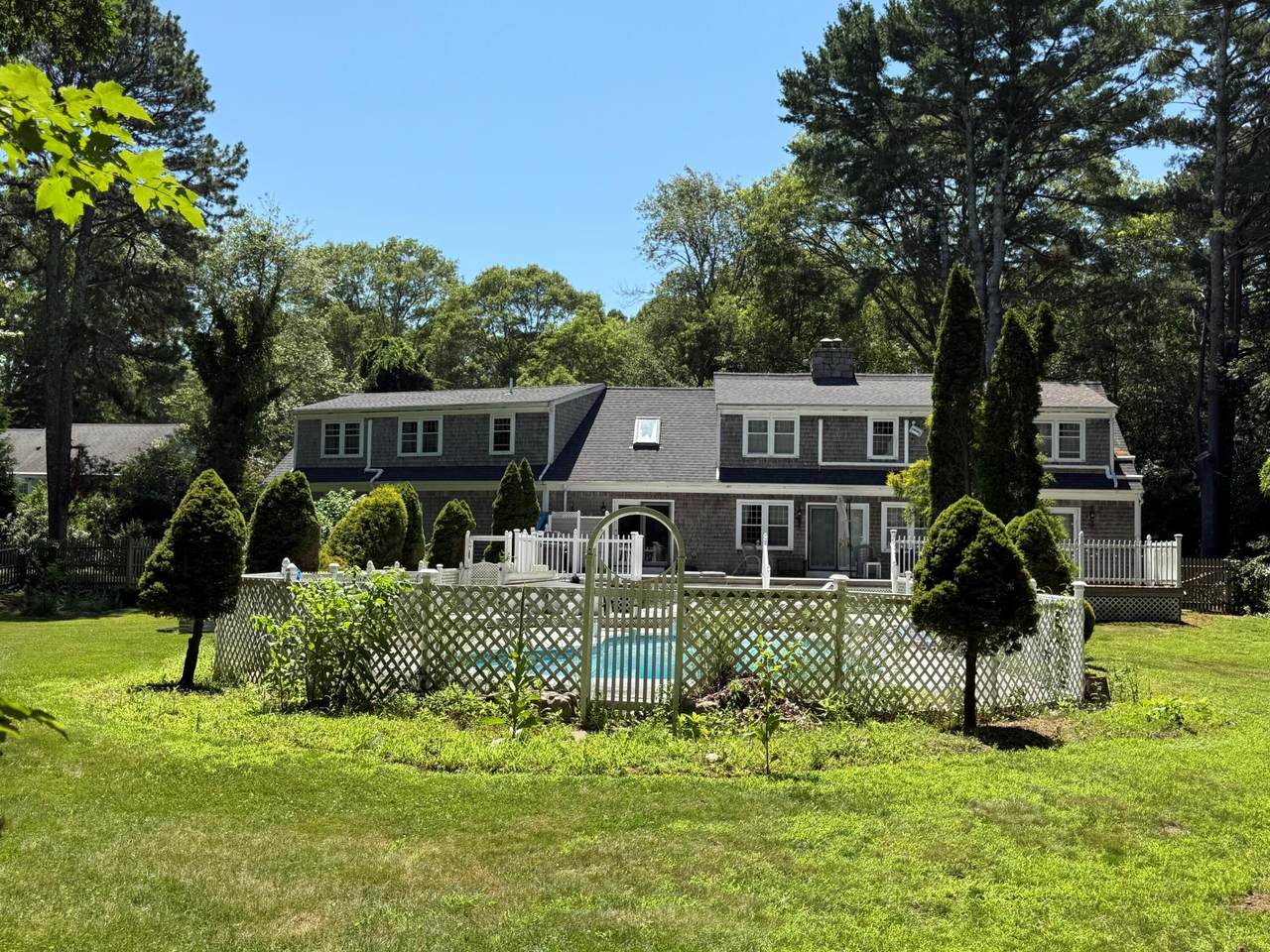 https://bt-photos.global.ssl.fastly.net/capecod/1280_boomver_1_22604806-2.jpg
