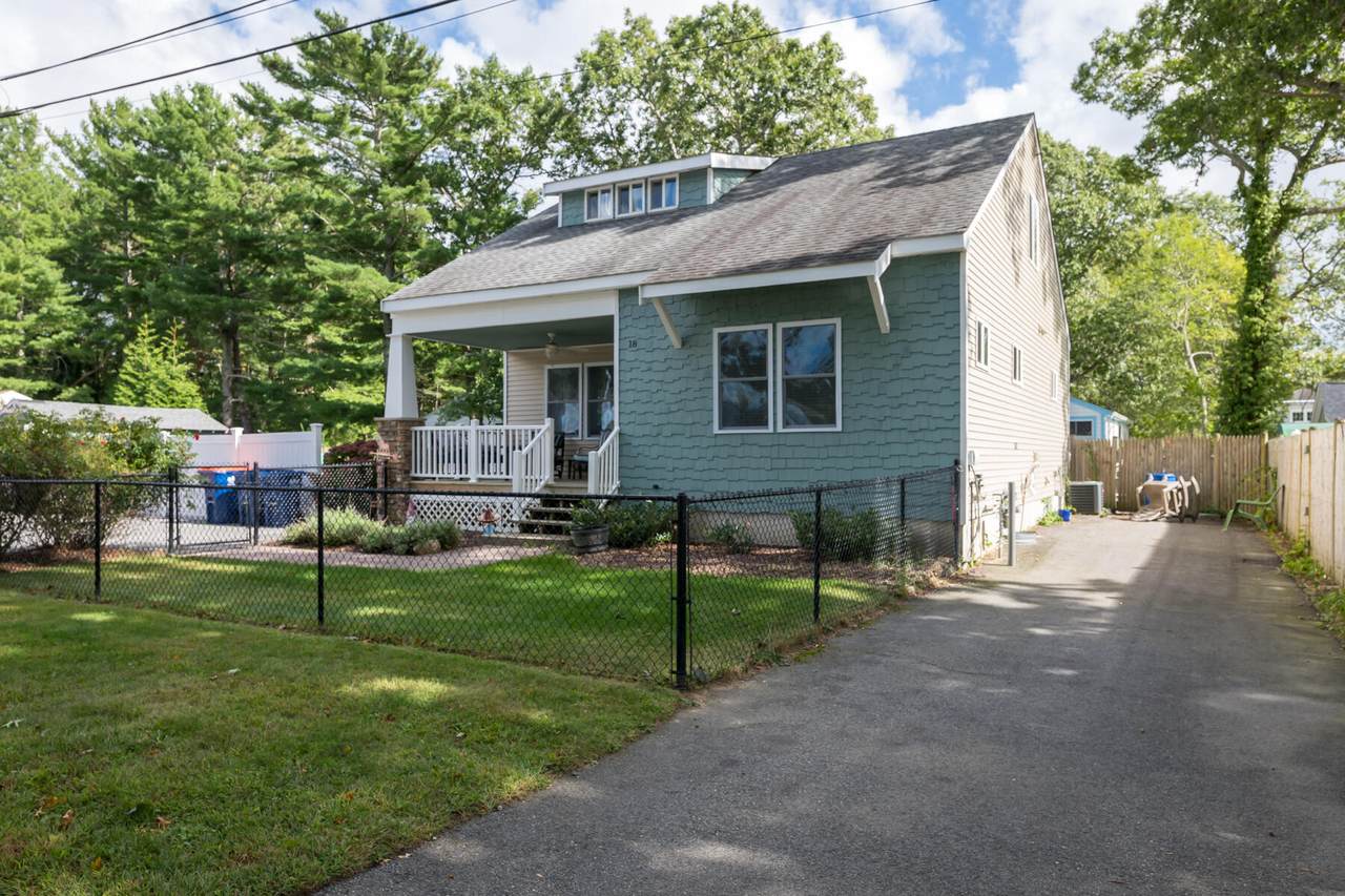 18 Elmwood Street - Photo 1