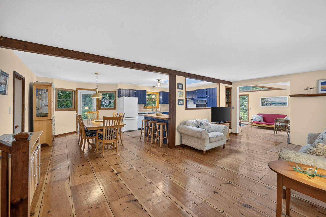 https://bt-photos.global.ssl.fastly.net/capecod/1280_boomver_1_22604974-2.jpg