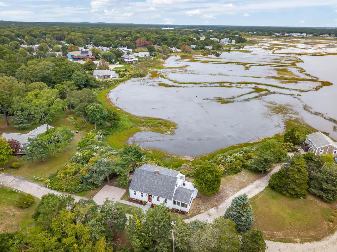 https://bt-photos.global.ssl.fastly.net/capecod/1280_boomver_1_22604991-2.jpg