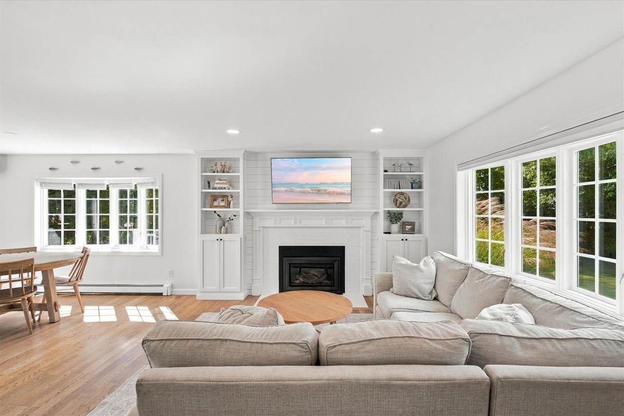 https://bt-photos.global.ssl.fastly.net/capecod/1280_boomver_1_22605011-2.jpg