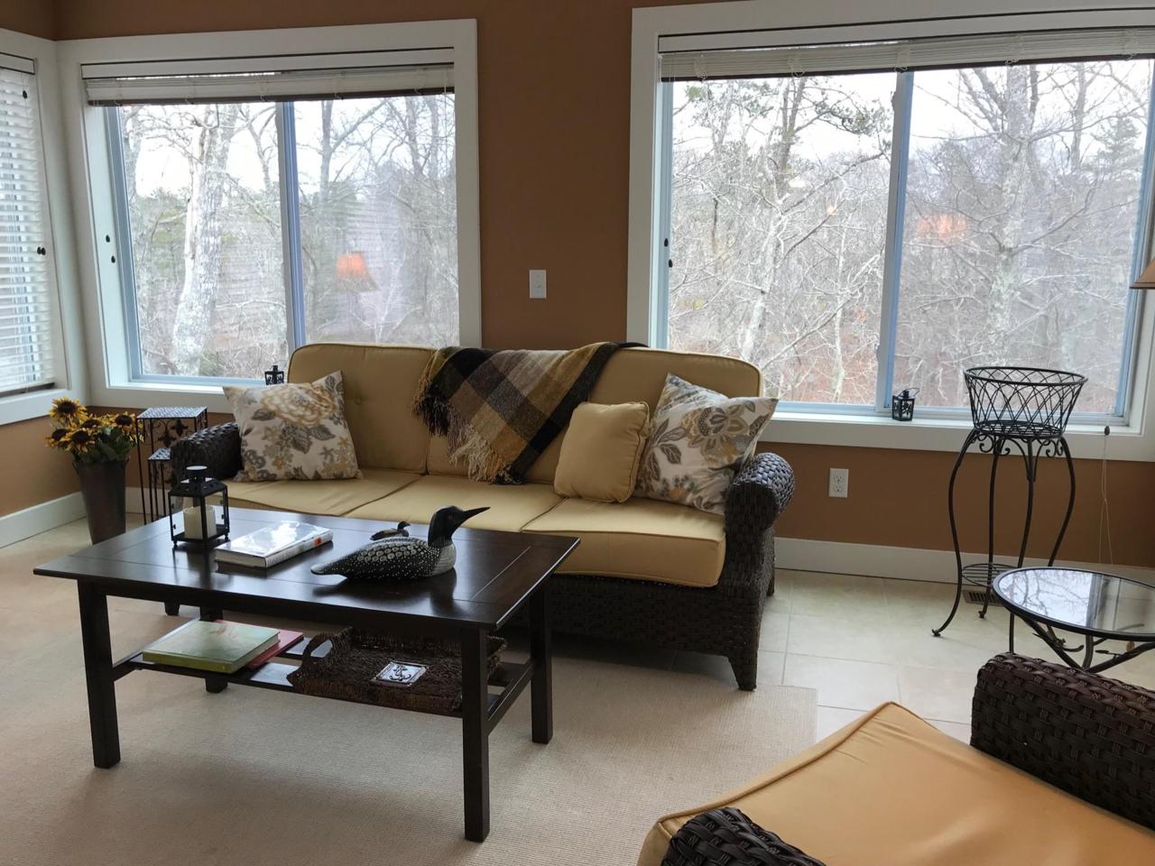 27 Twin Oaks Drive - Photo 1