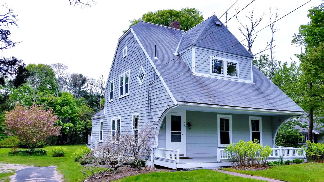 757 Main Street - Photo 1