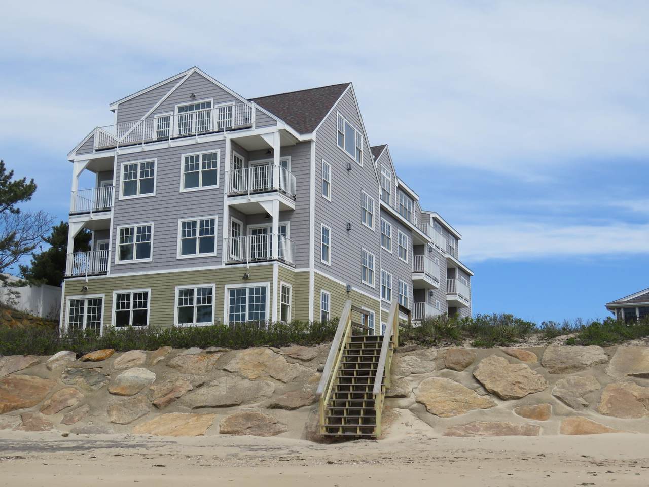 405 Old Wharf Road - Photo 1