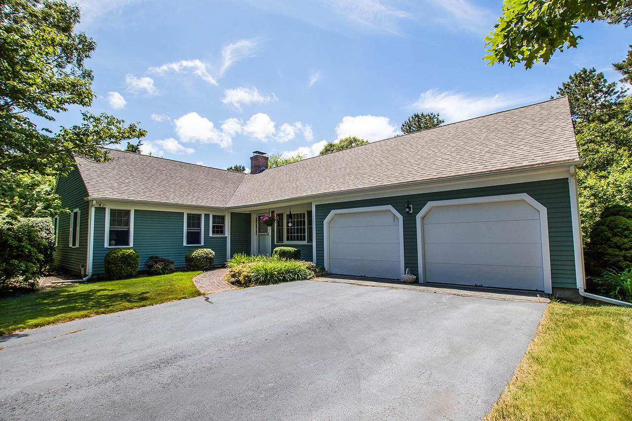 51 Percival Drive - Photo 1