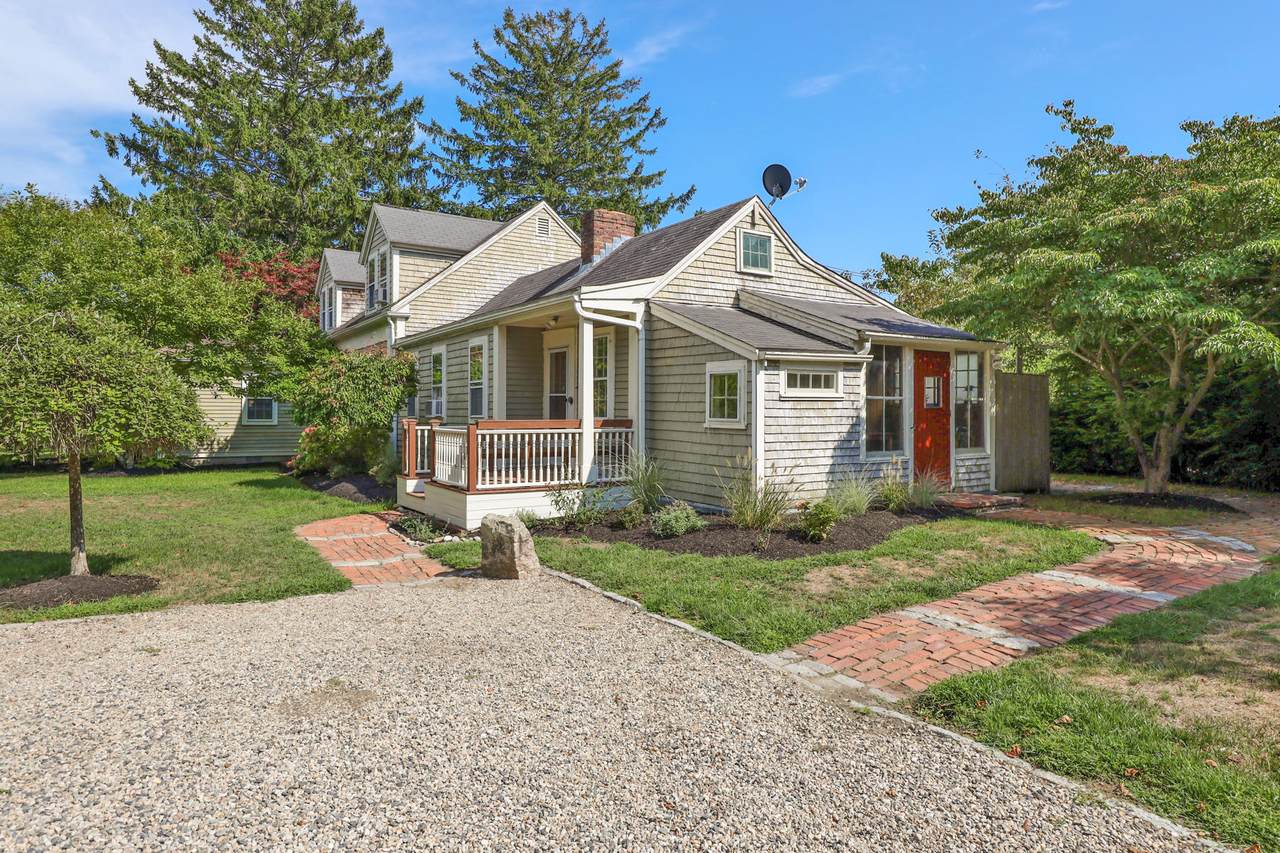 27 Parker Road - Photo 1