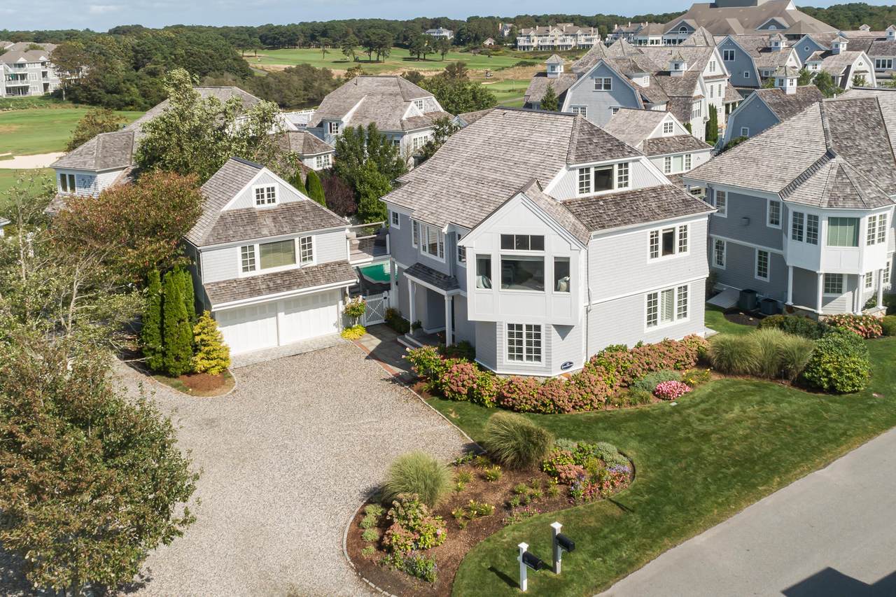 123 Shore Drive West - Photo 1