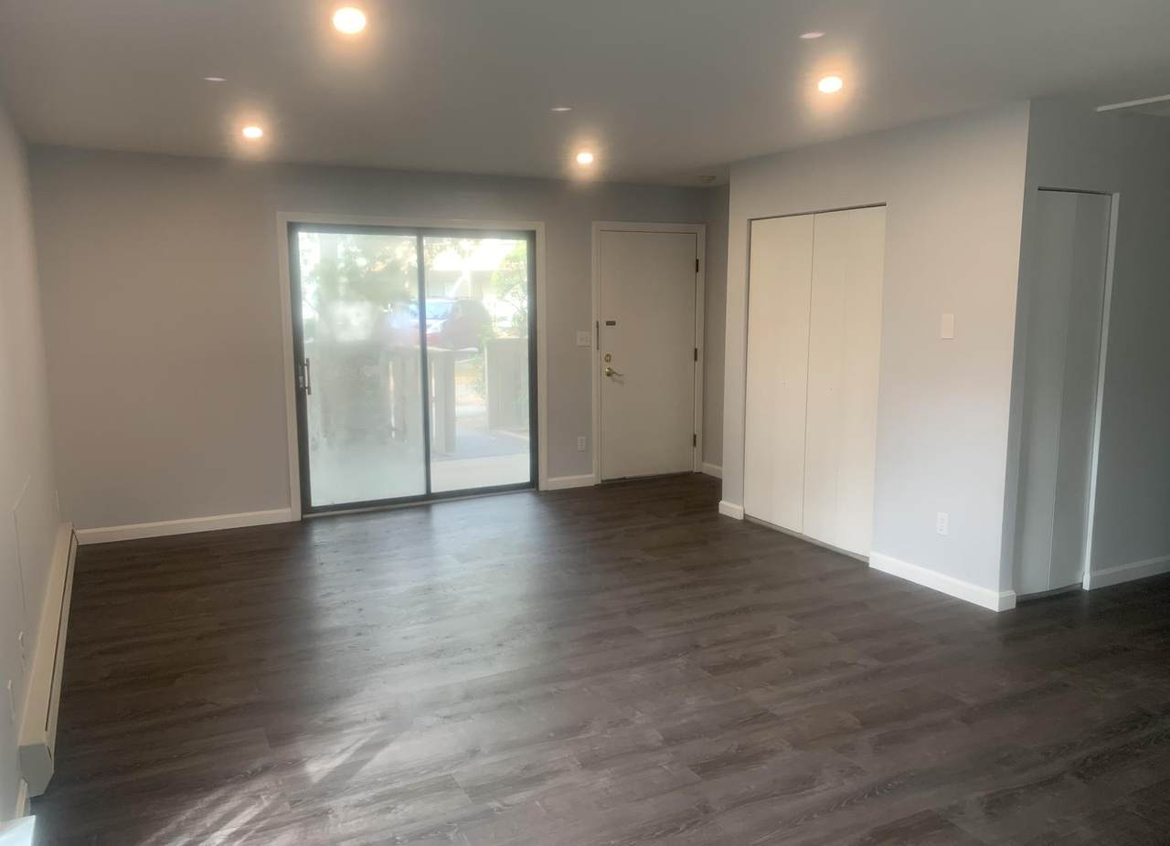 800 Bearses Way - Photo 1
