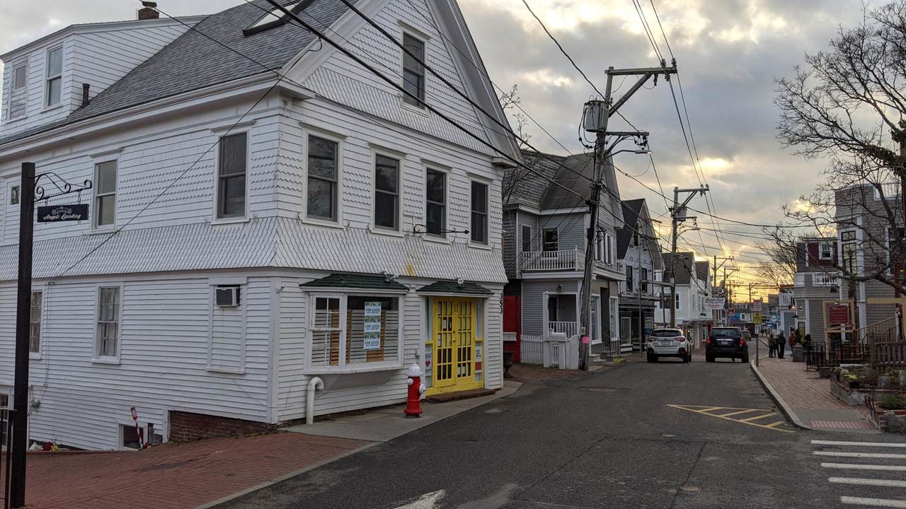 353 Commercial Street - Photo 1