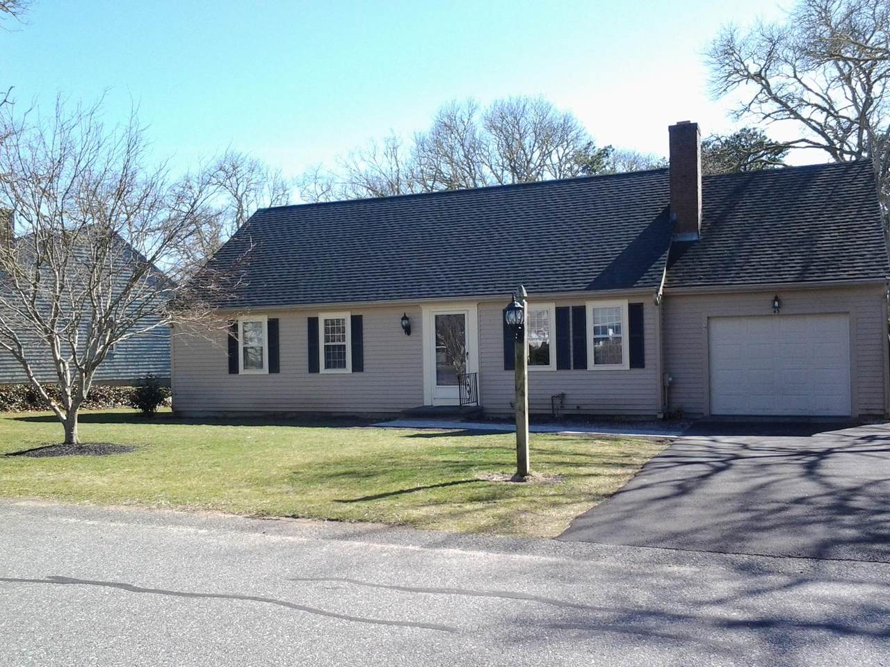 43 Whidah Drive - Photo 1