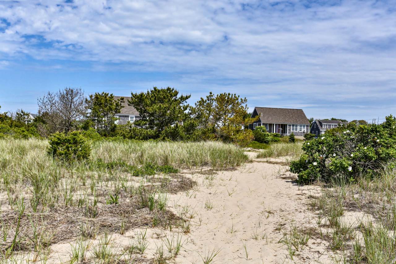 53 Little Beach Road - Photo 1
