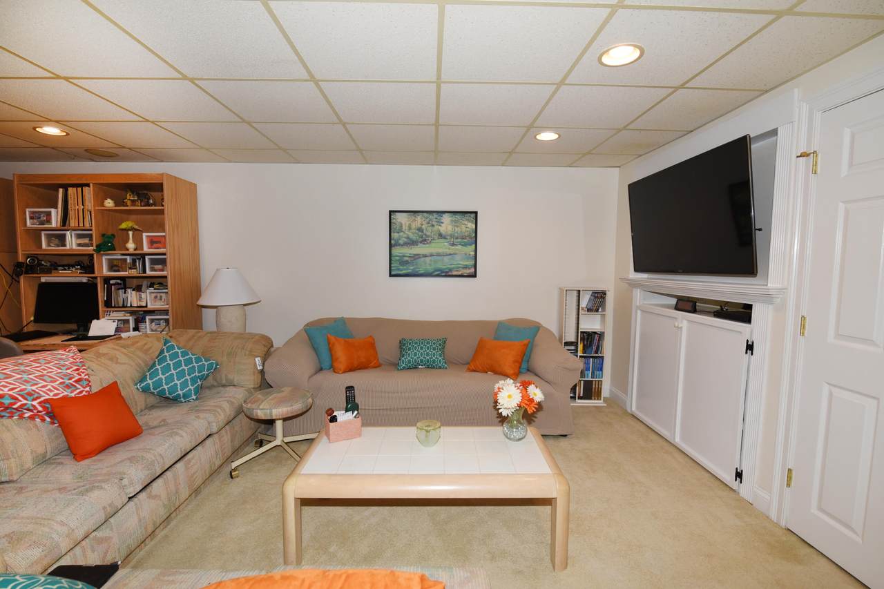 167 Leisure Green Drive - Photo 1