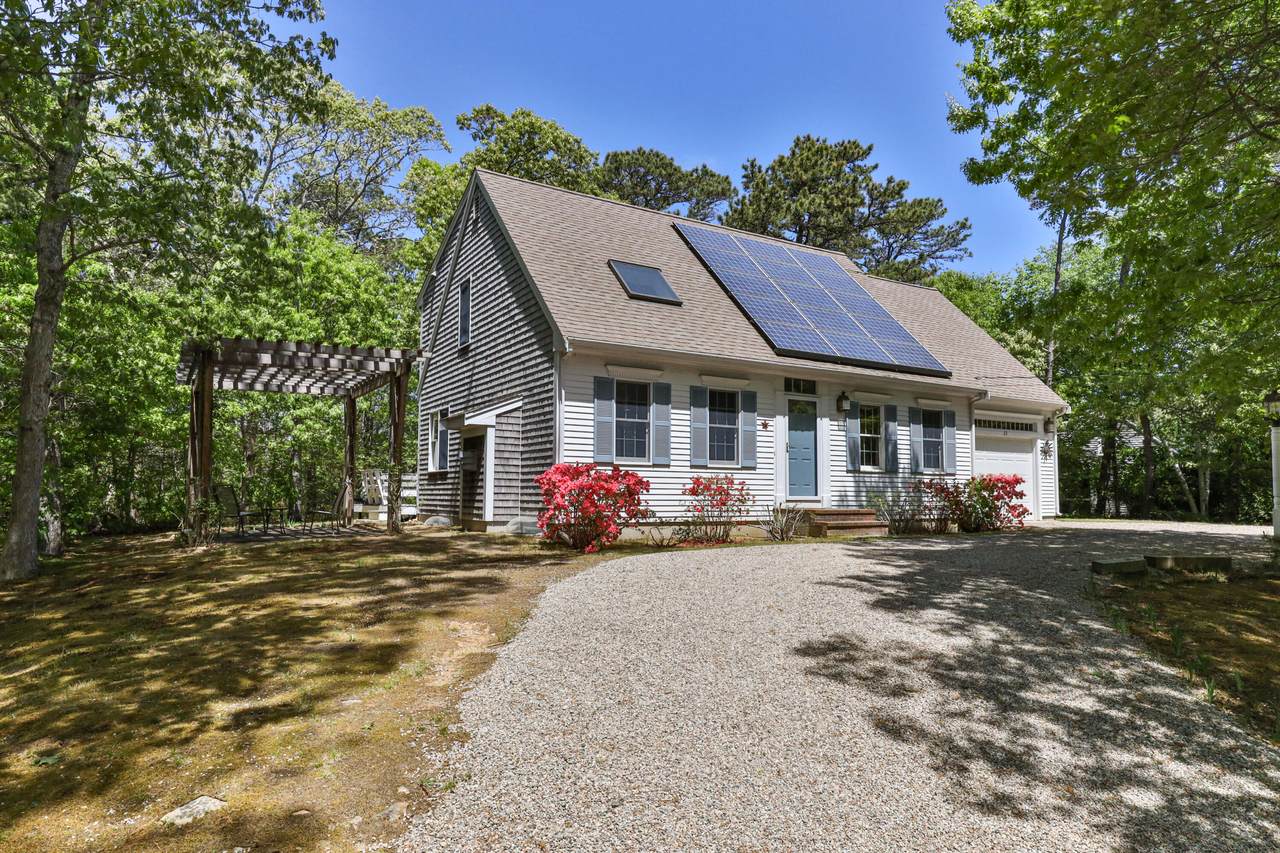 33 Clayton Circle - Photo 1
