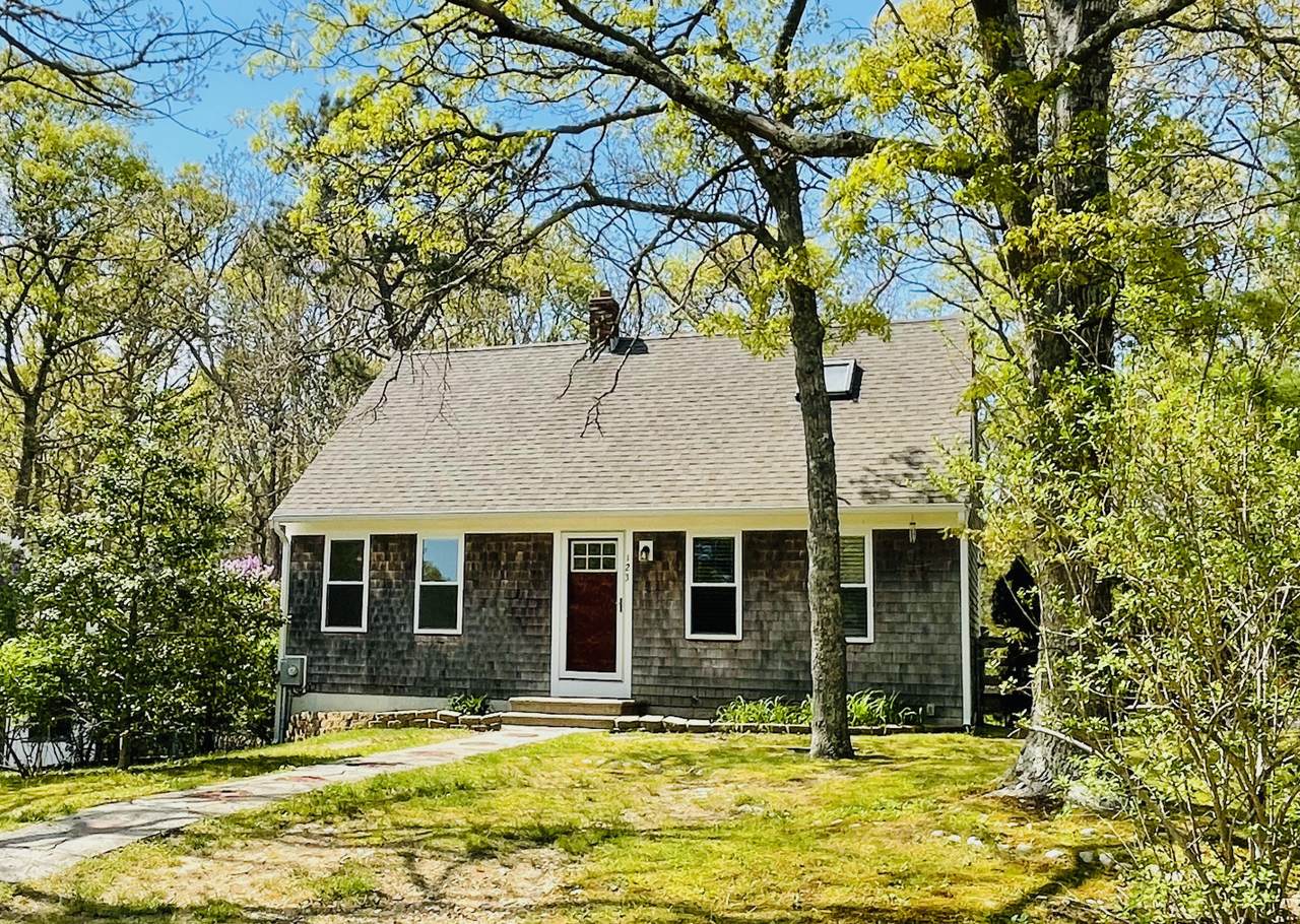 123 Redlands Road - Photo 1