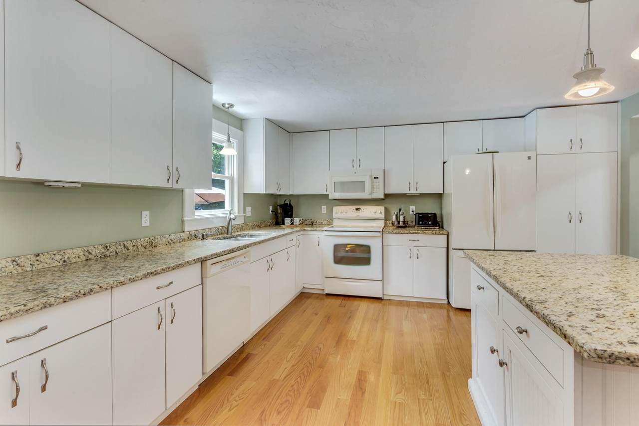 181 Mockingbird Lane - Photo 1