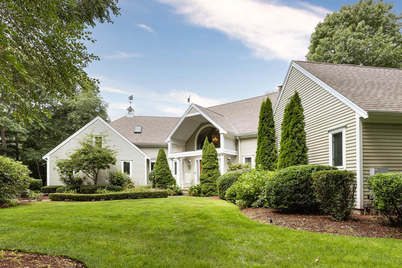 9 Wintergreen Lane - Photo 1