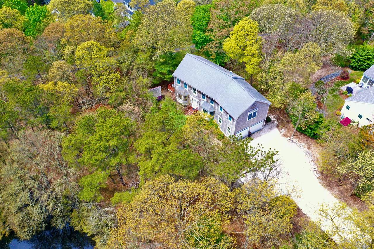 352 Falmouth Highway - Photo 1