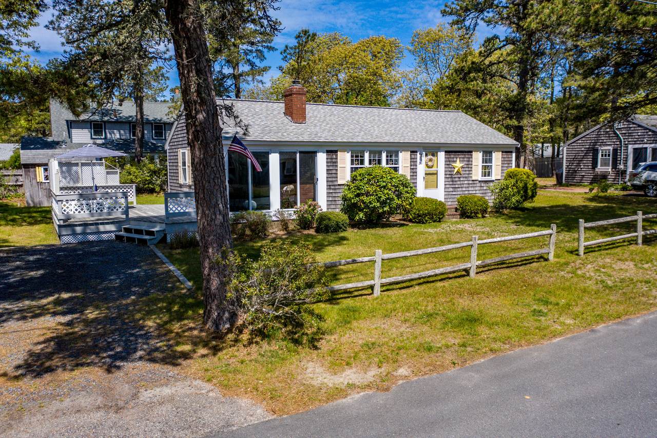 27 Beachplum Lane - Photo 1