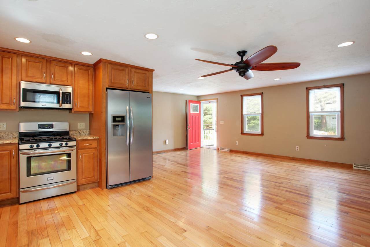 7 Cardinal Lane - Photo 1