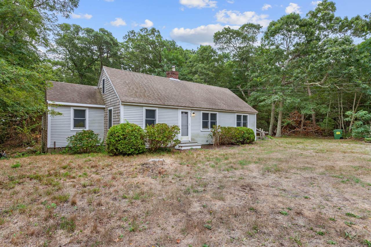 143 Tonset Road - Photo 1