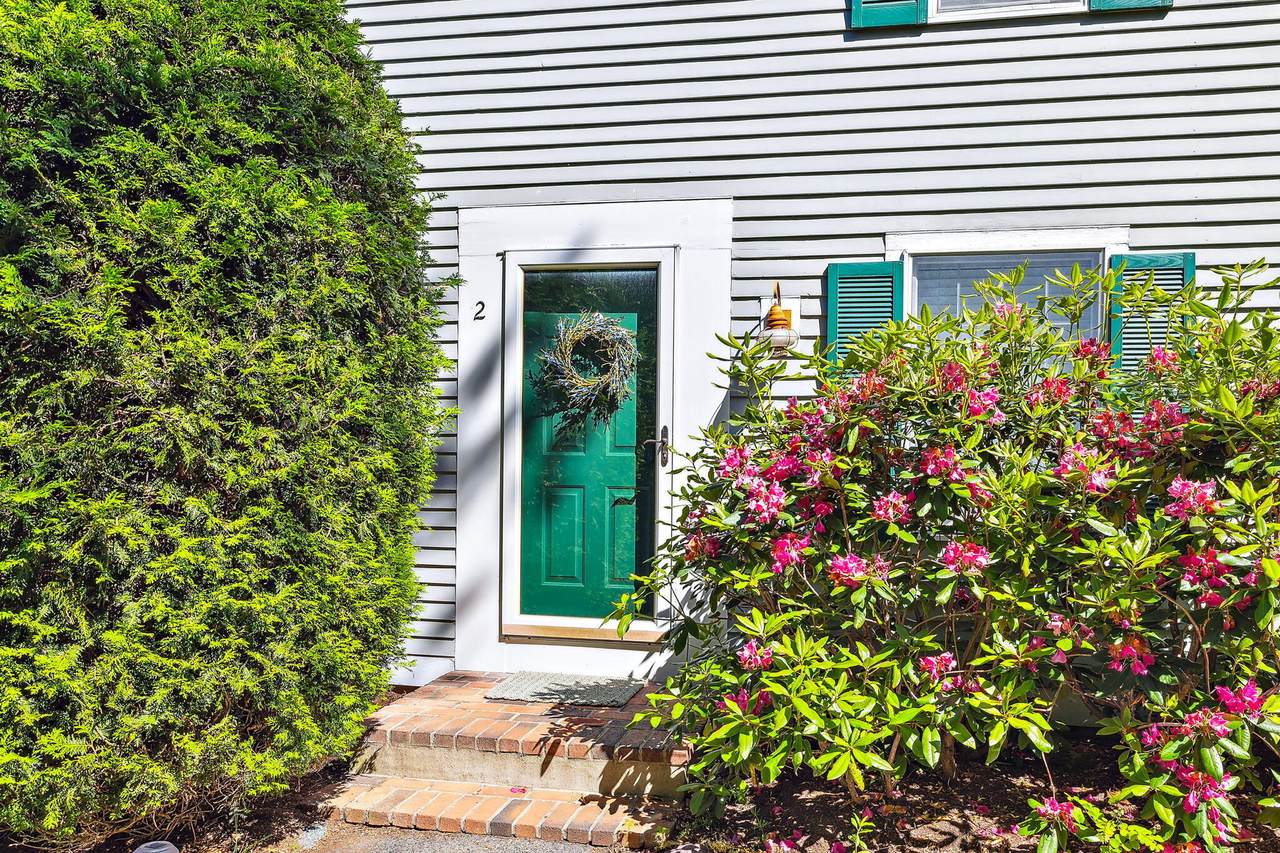 73 Old Colony Way - Photo 1