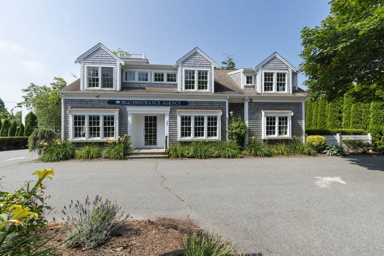 697 Main Street - Photo 1