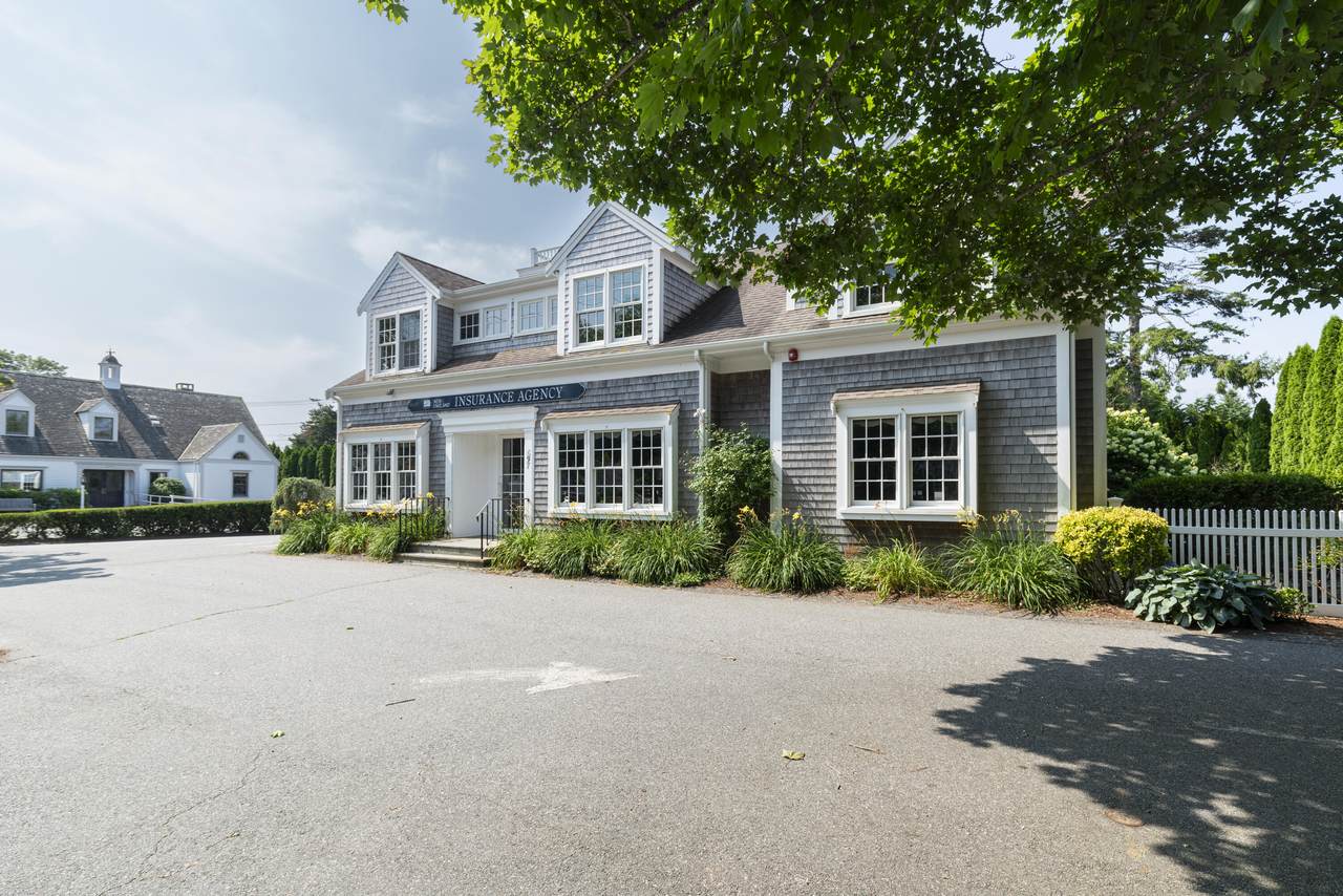 https://bt-photos.global.ssl.fastly.net/capecod/1280_boomver_2_22404451-2.jpg