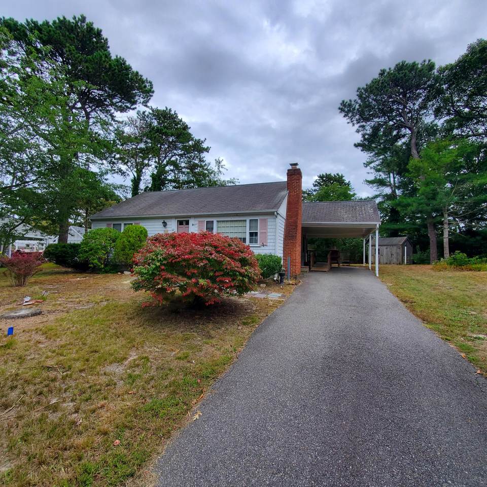 62 Teal Circle - Photo 1