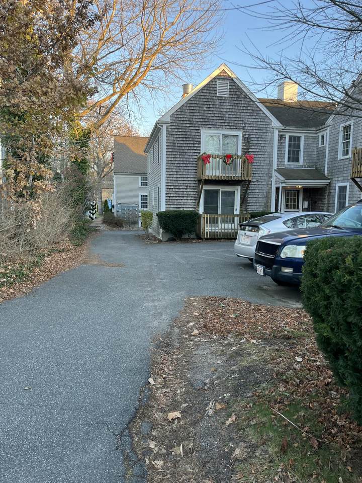 33 Cross Street - Photo 1