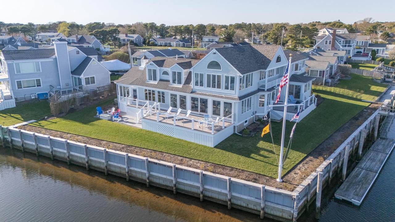 18 Wendy Way - Photo 1