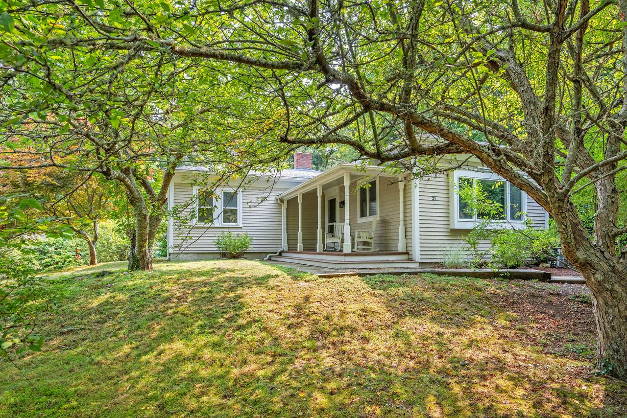 27 Long View Drive - Photo 1