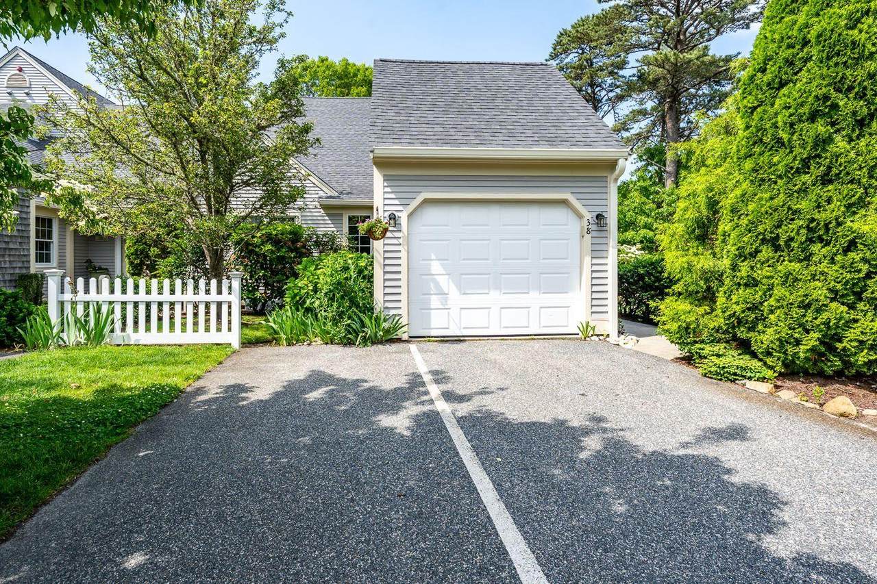 https://bt-photos.global.ssl.fastly.net/capecod/1280_boomver_2_22502930-2.jpg