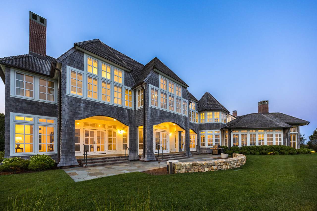 391 Sea View Avenue - Photo 1