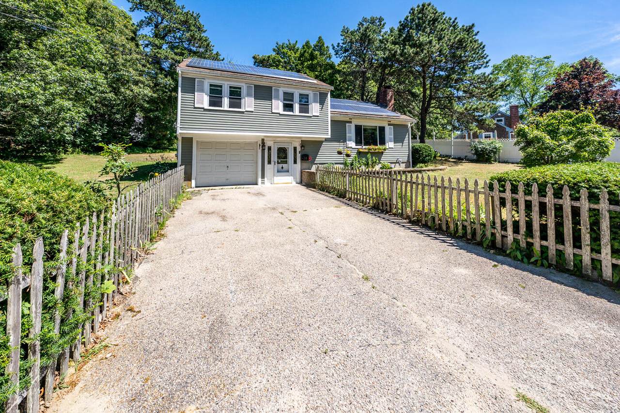 38 Autumn Drive - Photo 1