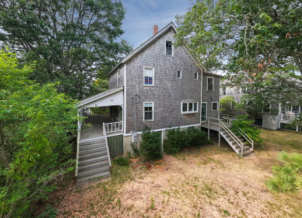 48 Garnet Avenue - Photo 1