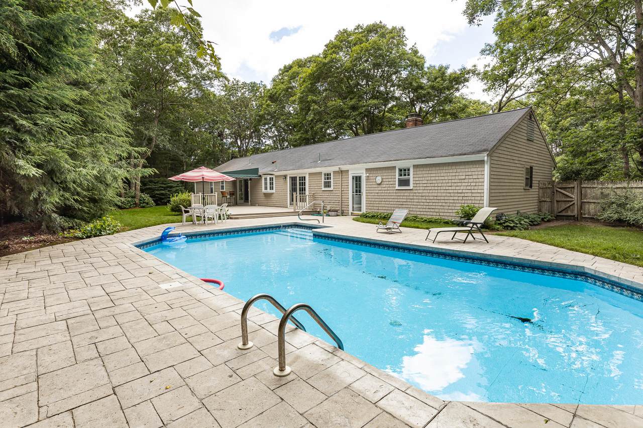 https://bt-photos.global.ssl.fastly.net/capecod/1280_boomver_2_22503902-2.jpg