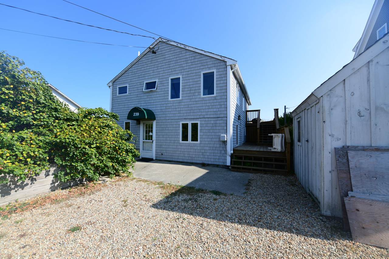 239 Phillips Road - Photo 1