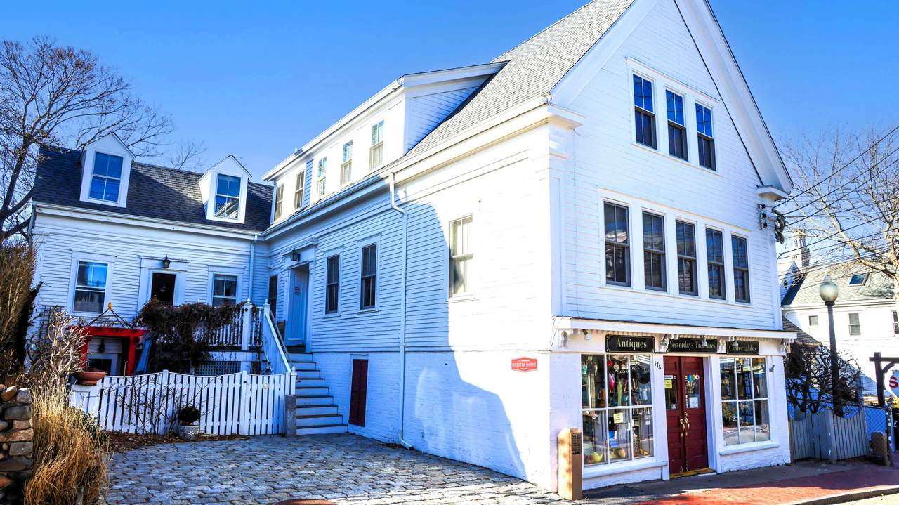176 Commercial Street - Photo 1