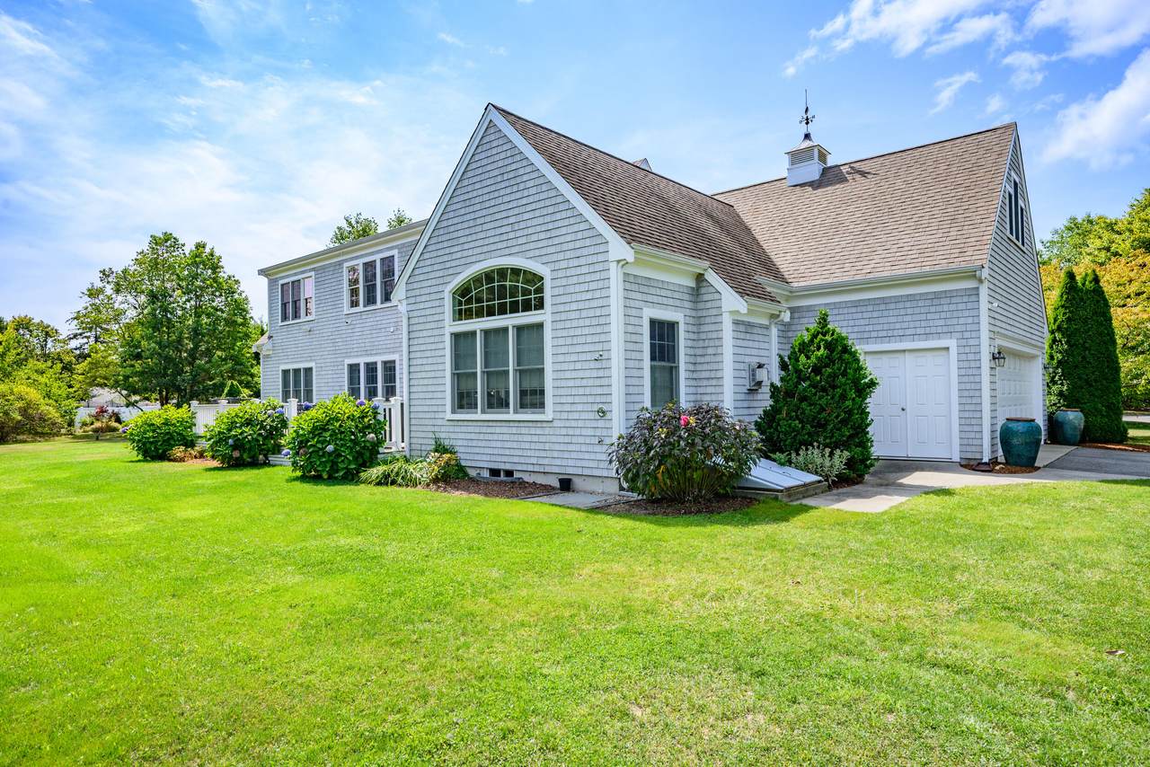 https://bt-photos.global.ssl.fastly.net/capecod/1280_boomver_2_22504747-2.jpg