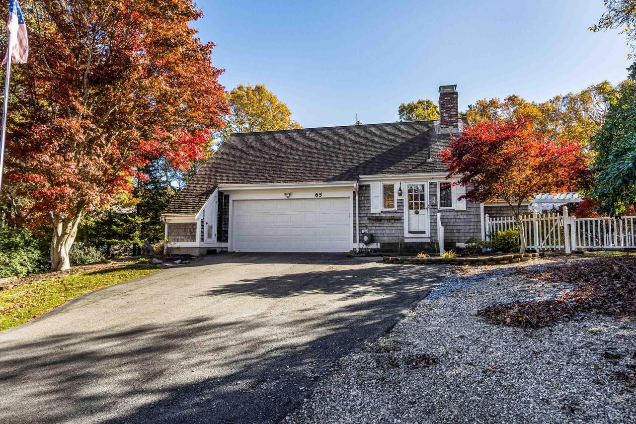 65 Oakmont Road - Photo 1