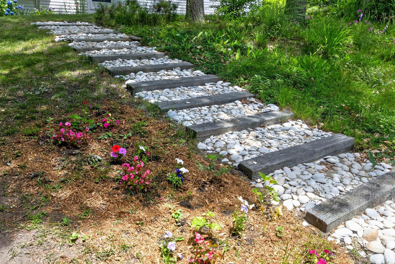 https://bt-photos.global.ssl.fastly.net/capecod/1280_boomver_2_22505803-2.jpg